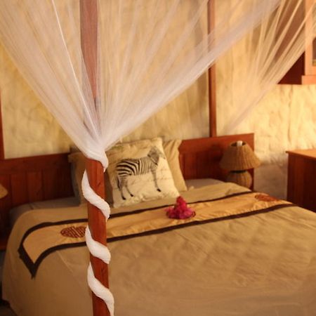 Kubu Safari Lodge Hoedspruit Exteriér fotografie