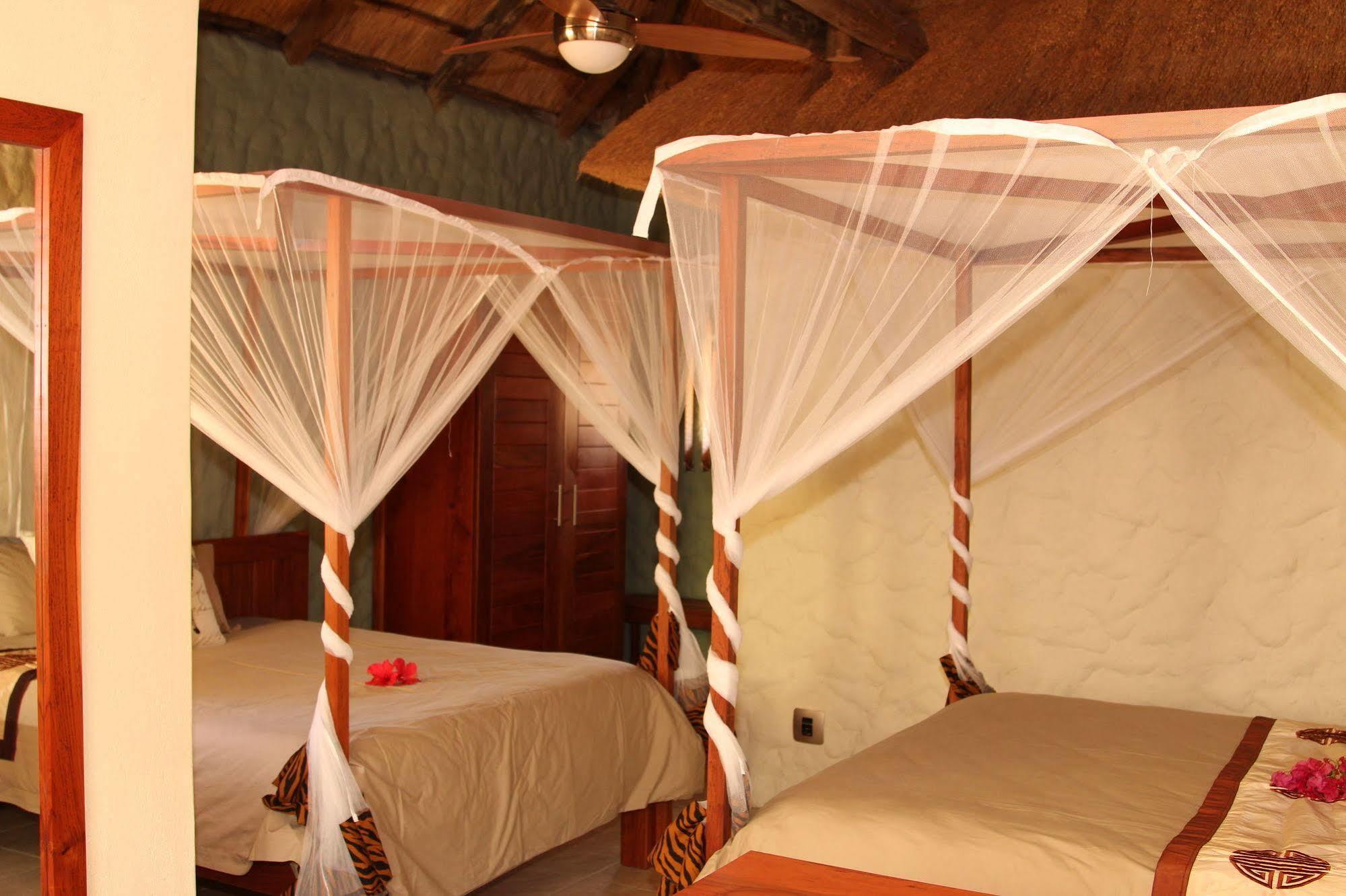Kubu Safari Lodge Hoedspruit Exteriér fotografie